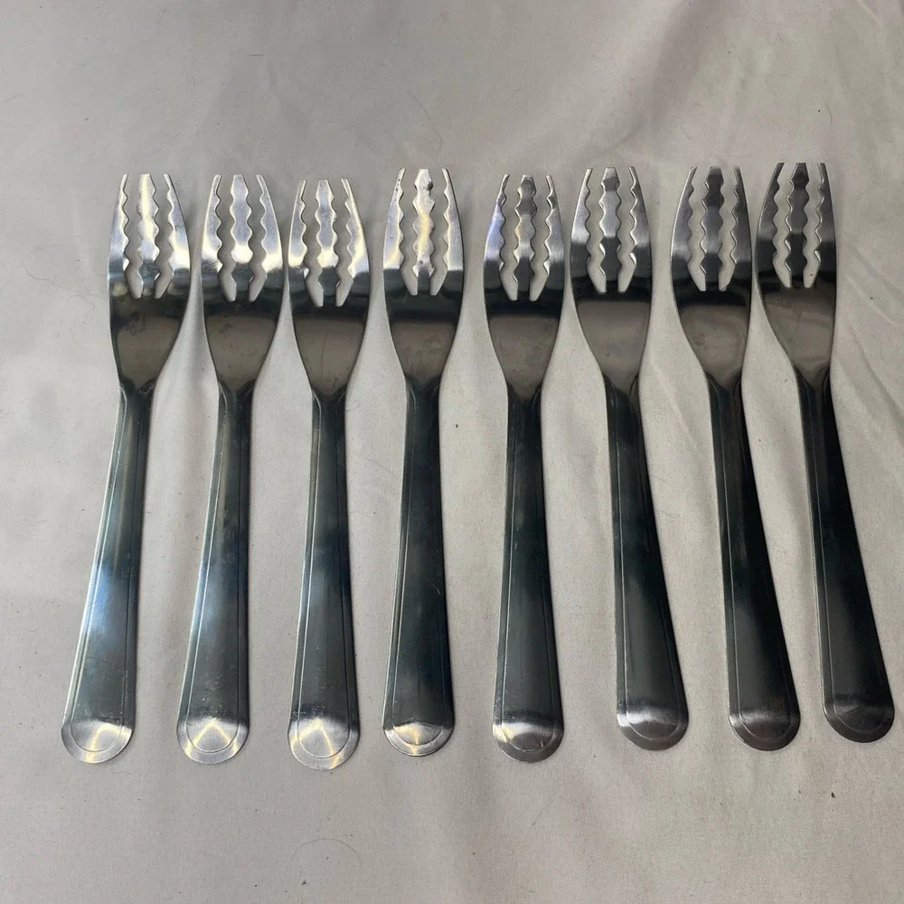 Set Of 8 Unbranded Fruit Forks